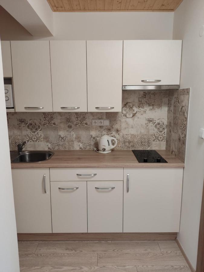 Mikulov Apartments - Apartman Misa Экстерьер фото